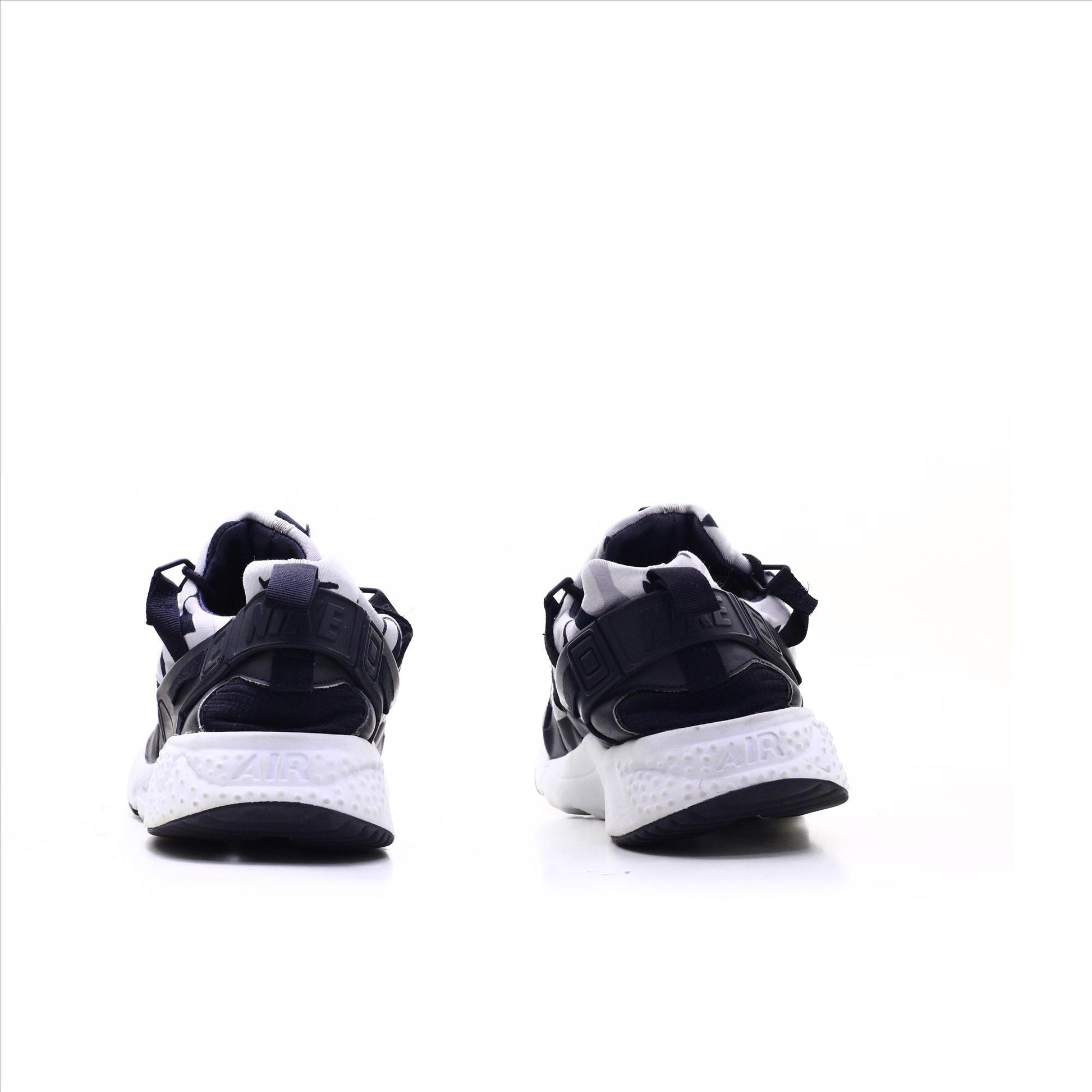 Nike Air Huarache 