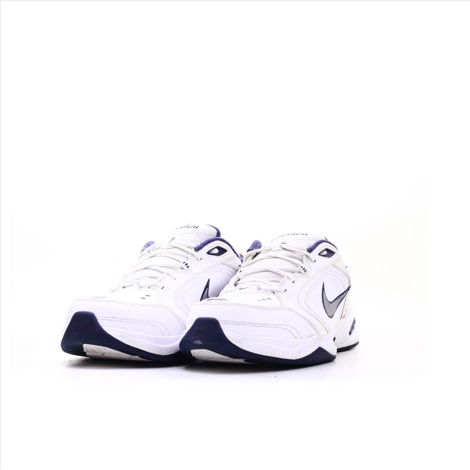 Nike Air Monarch