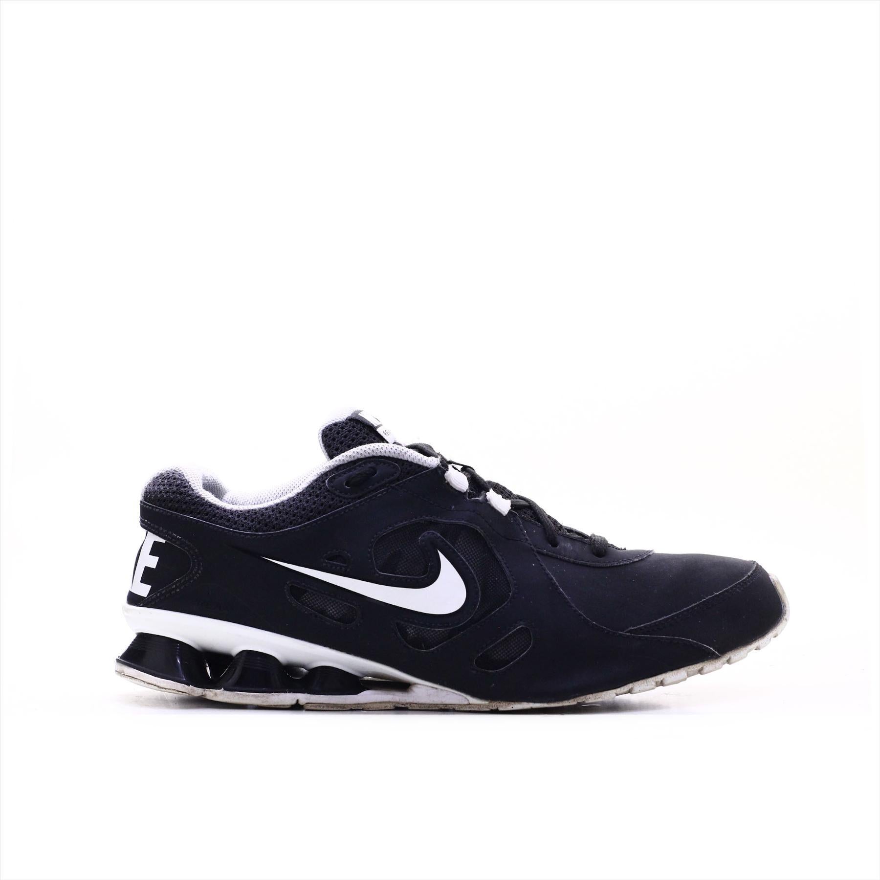Nike Reax Tr 7