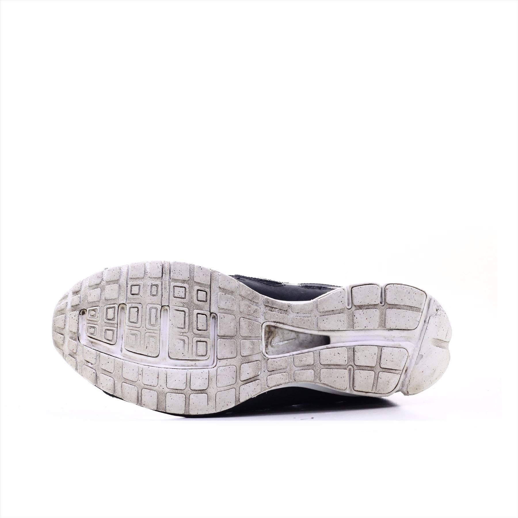 Nike Reax Tr 7