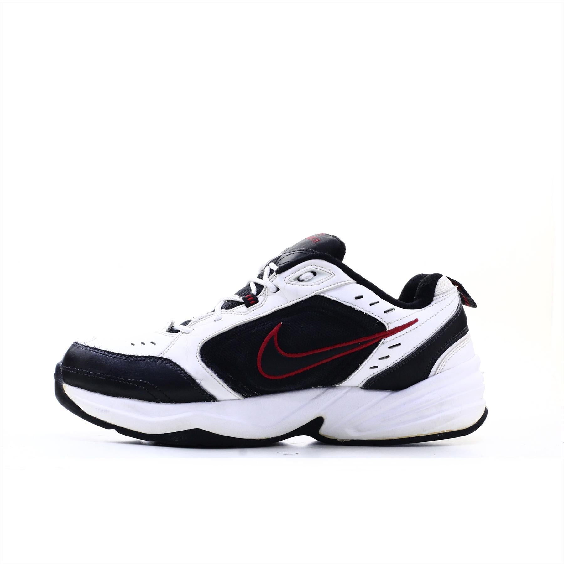 Nike Air Monarch