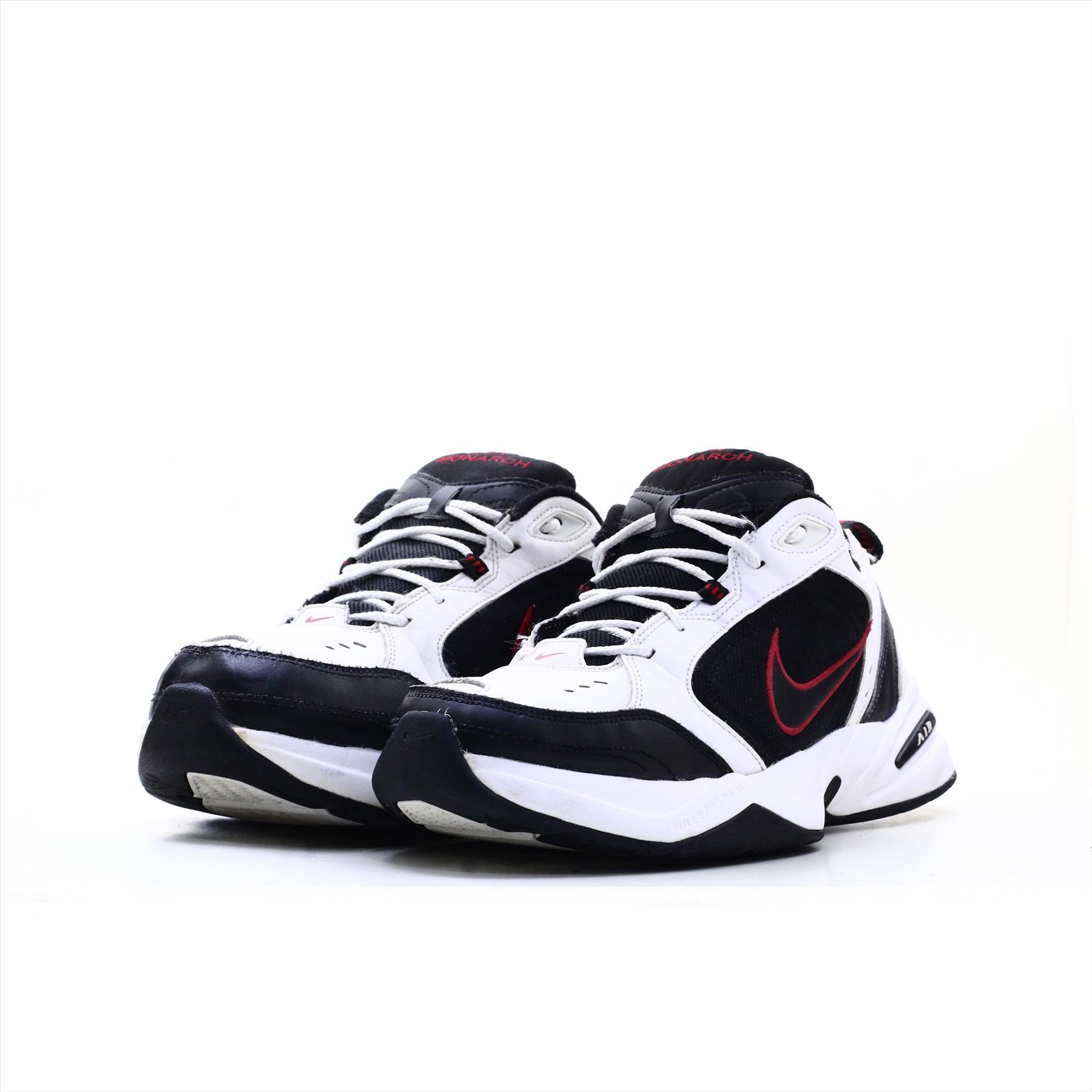 Nike Air Monarch