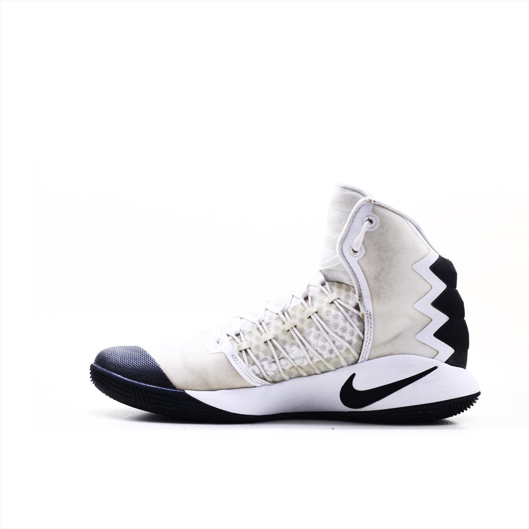 How much are nike hyperdunks 2025