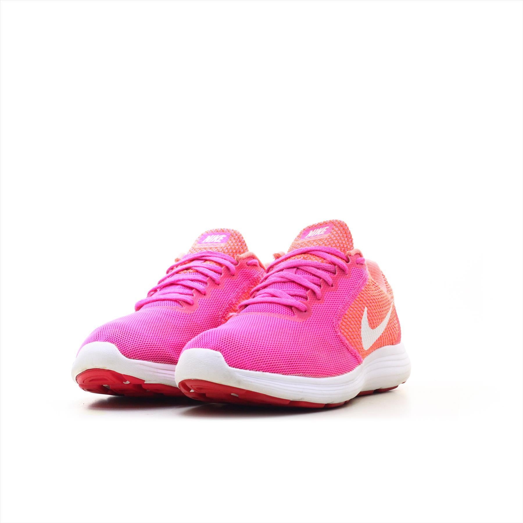 Nike Revolution 3 (ORIGINAL)