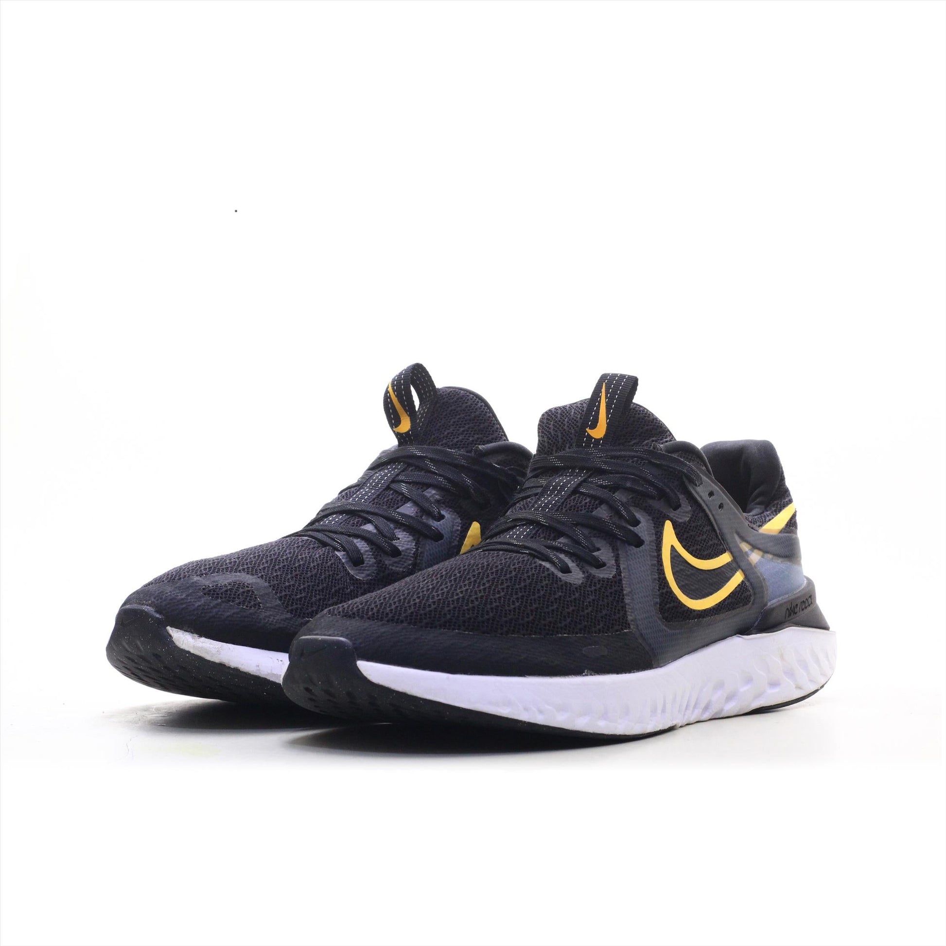 NIKE LEGEND REACT (Original)