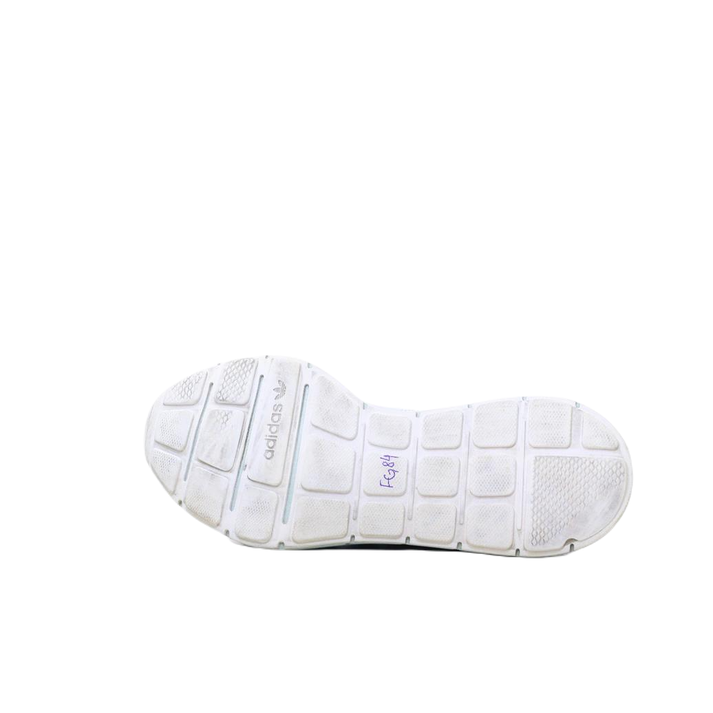 ADIDAS SWIFT RUN (Original USA Imported)