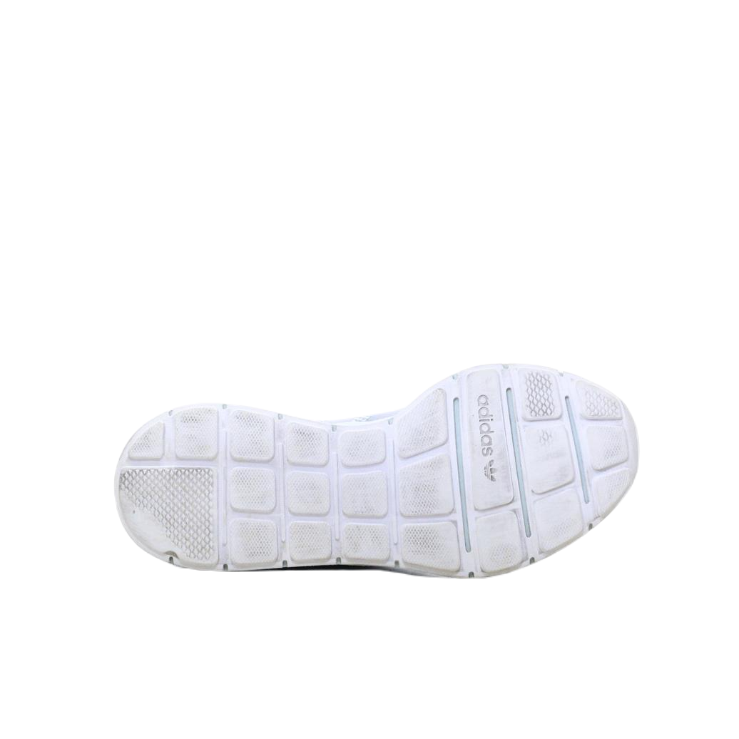 ADIDAS SWIFT RUN (Original USA Imported)