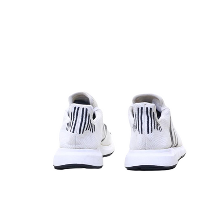ADIDAS SWIFT RUN SPORTS (Original USA Imported)