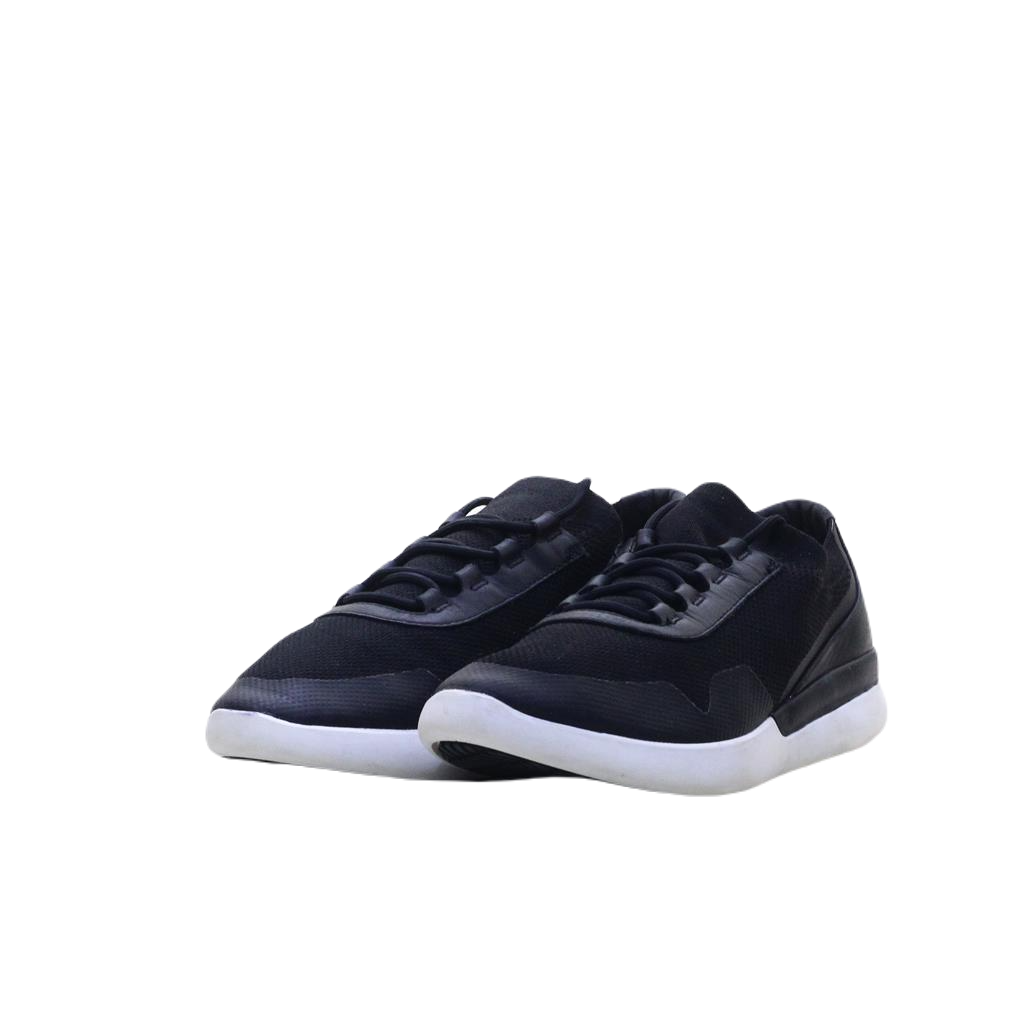 UNDER ARMOUR SPORTS WEAR (Original USA Imported)