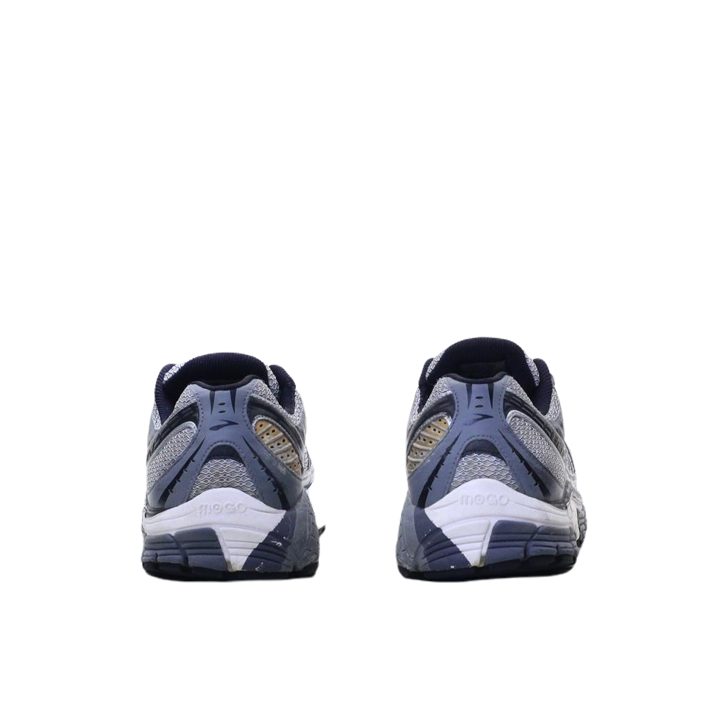 BROOKS BEAST DNA SPORTS ORIGINAL USA IMPORTED (Original USA Imported)