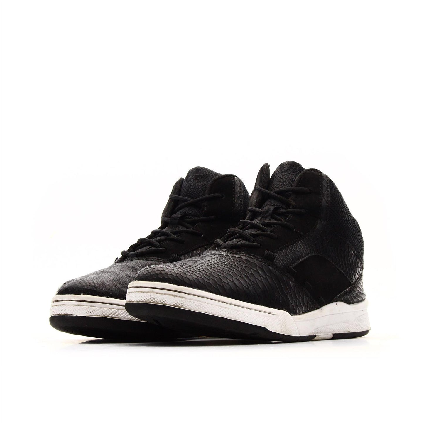 VTY Hi-Top