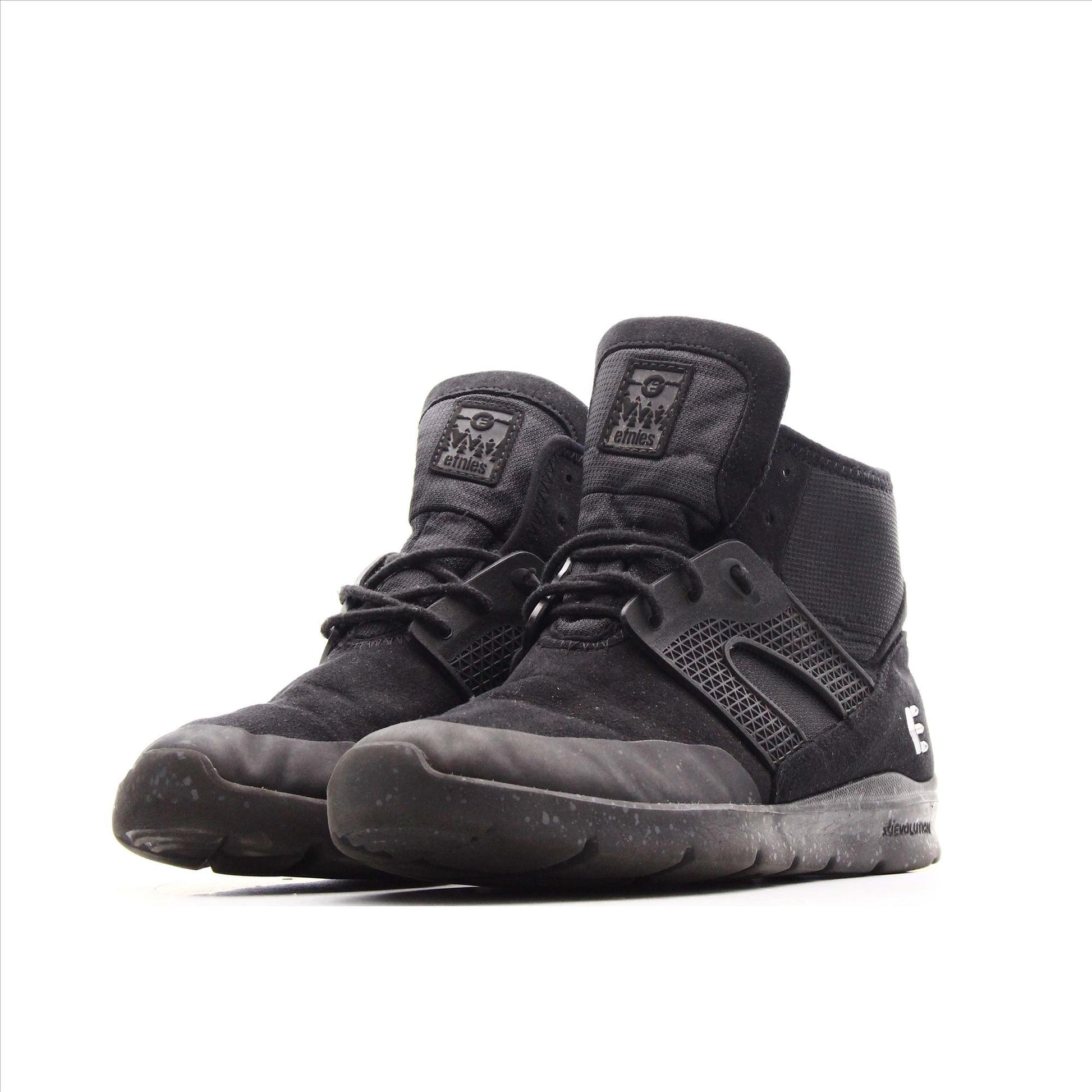 Etnies