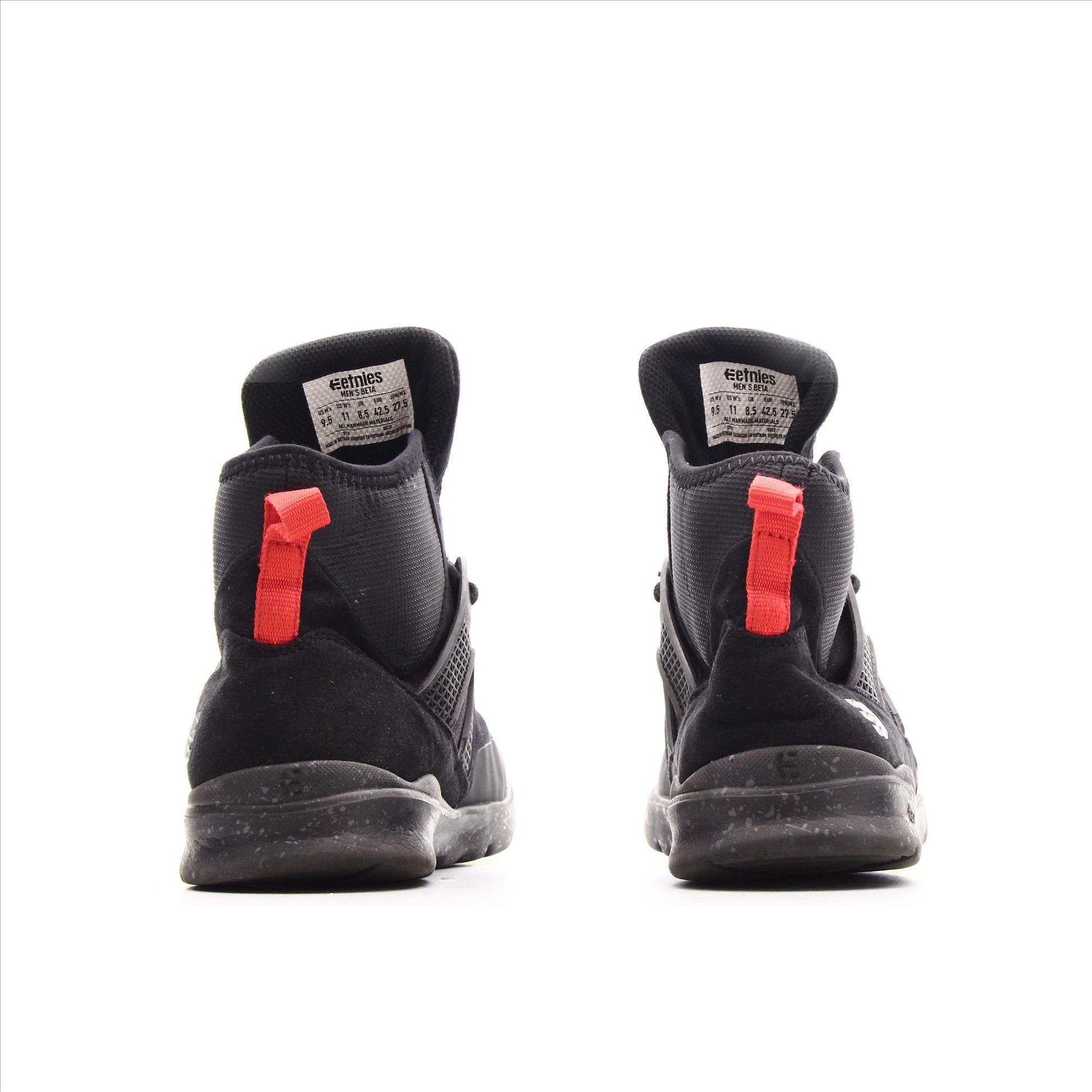 Etnies