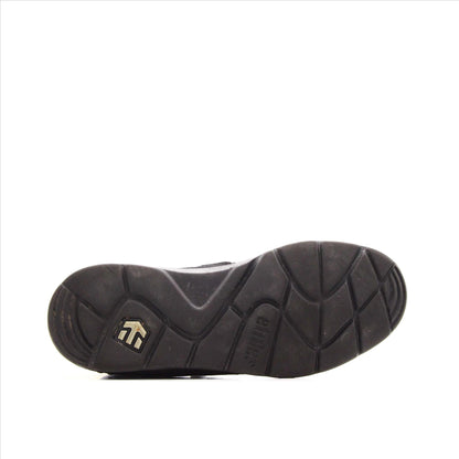 Etnies