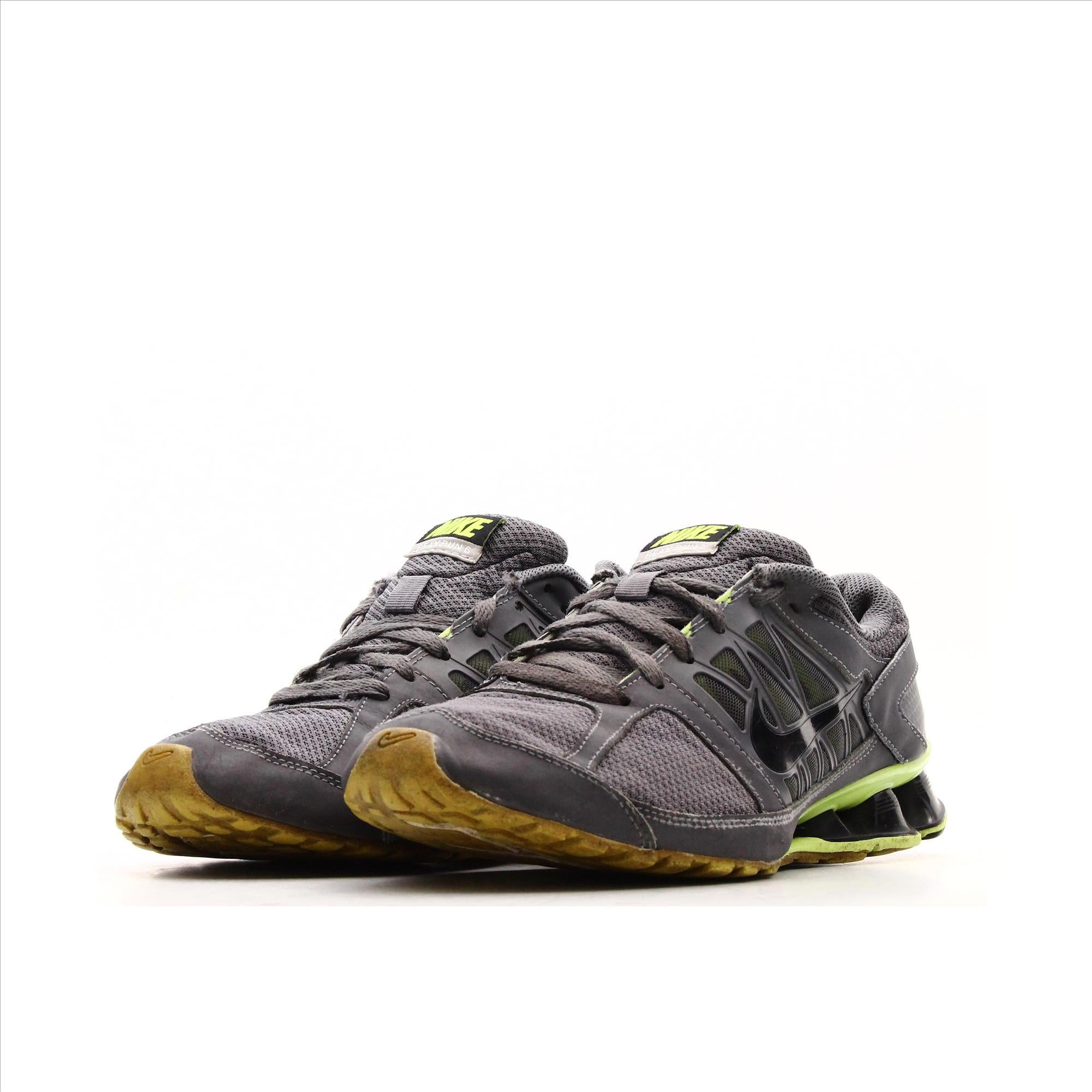 Nike reax run 6 mens hotsell