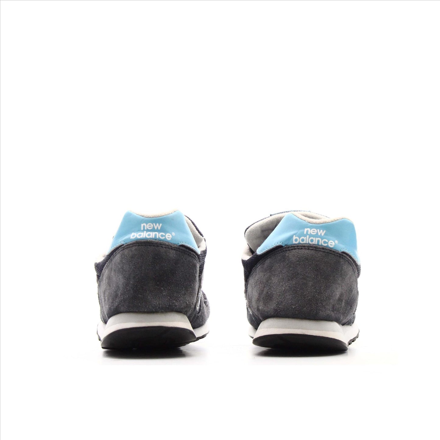 New Balance 373