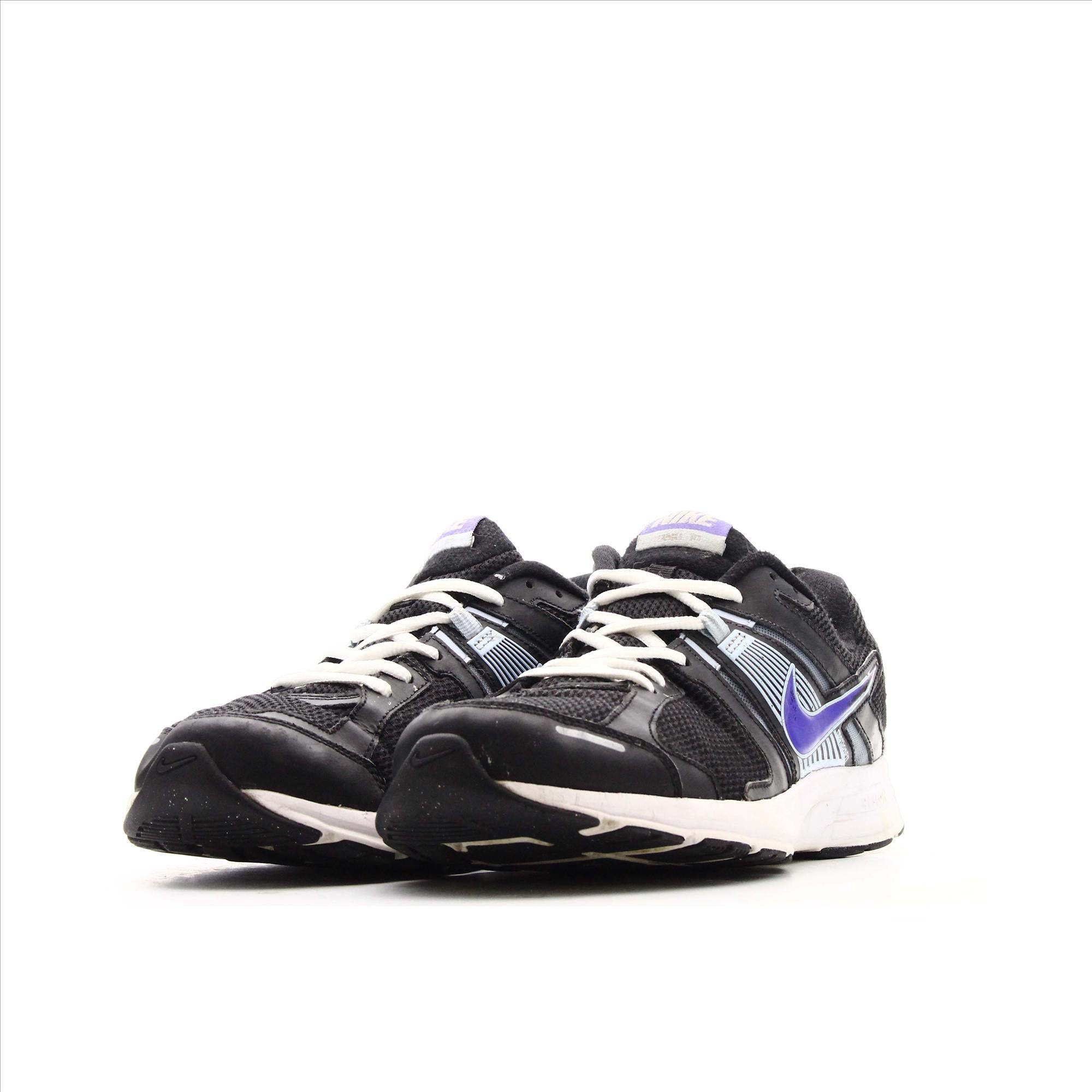 Nike reslon dart 10 shop