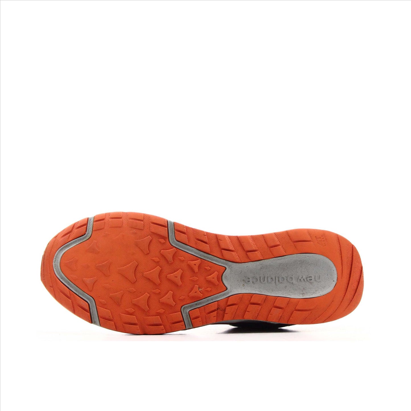 New Balance 690AT