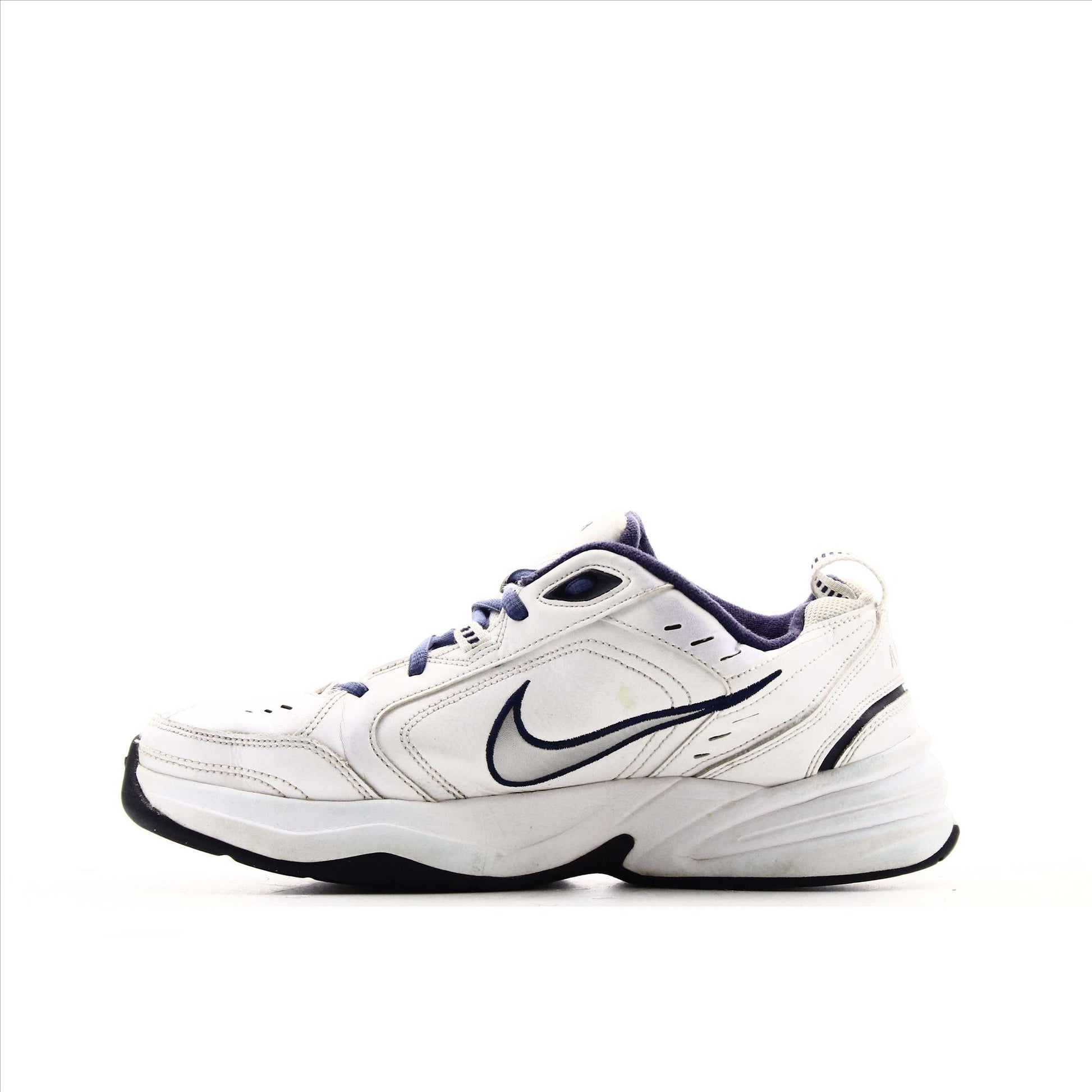 Nike Air Monarch