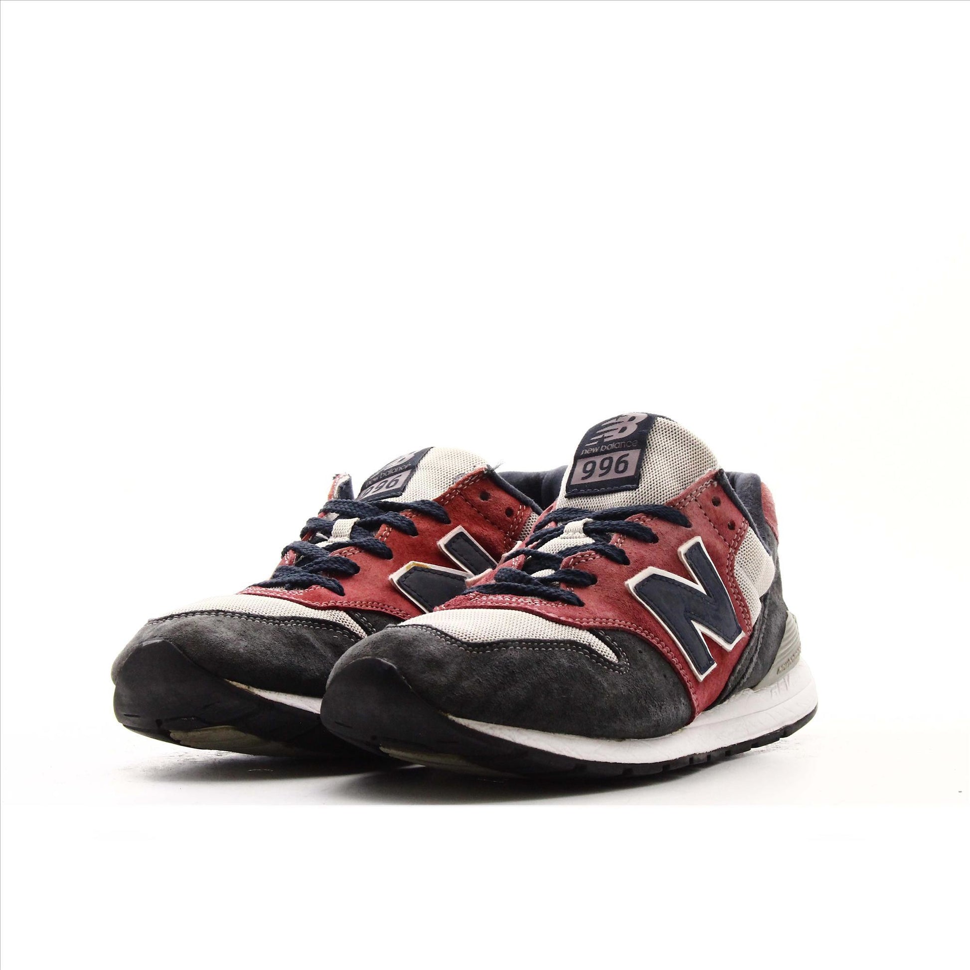 New Balance 996
