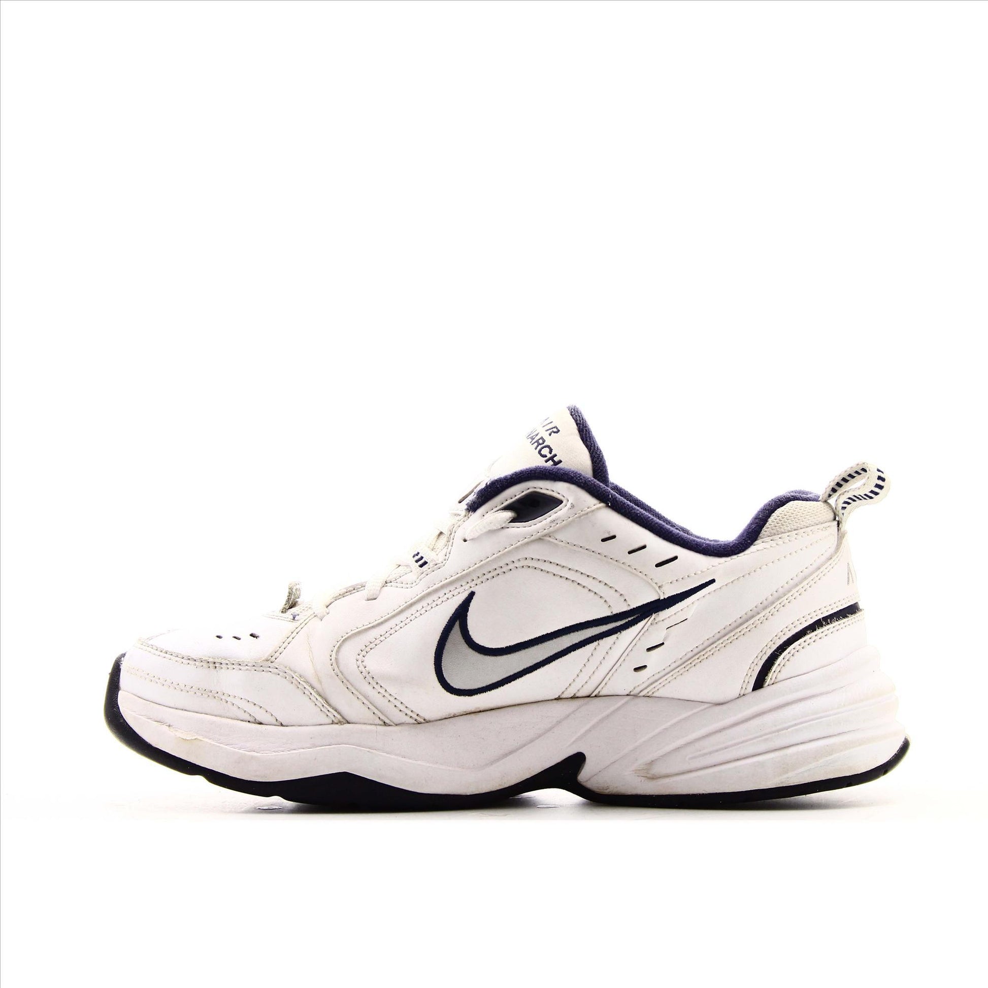 Nike Air Monarch