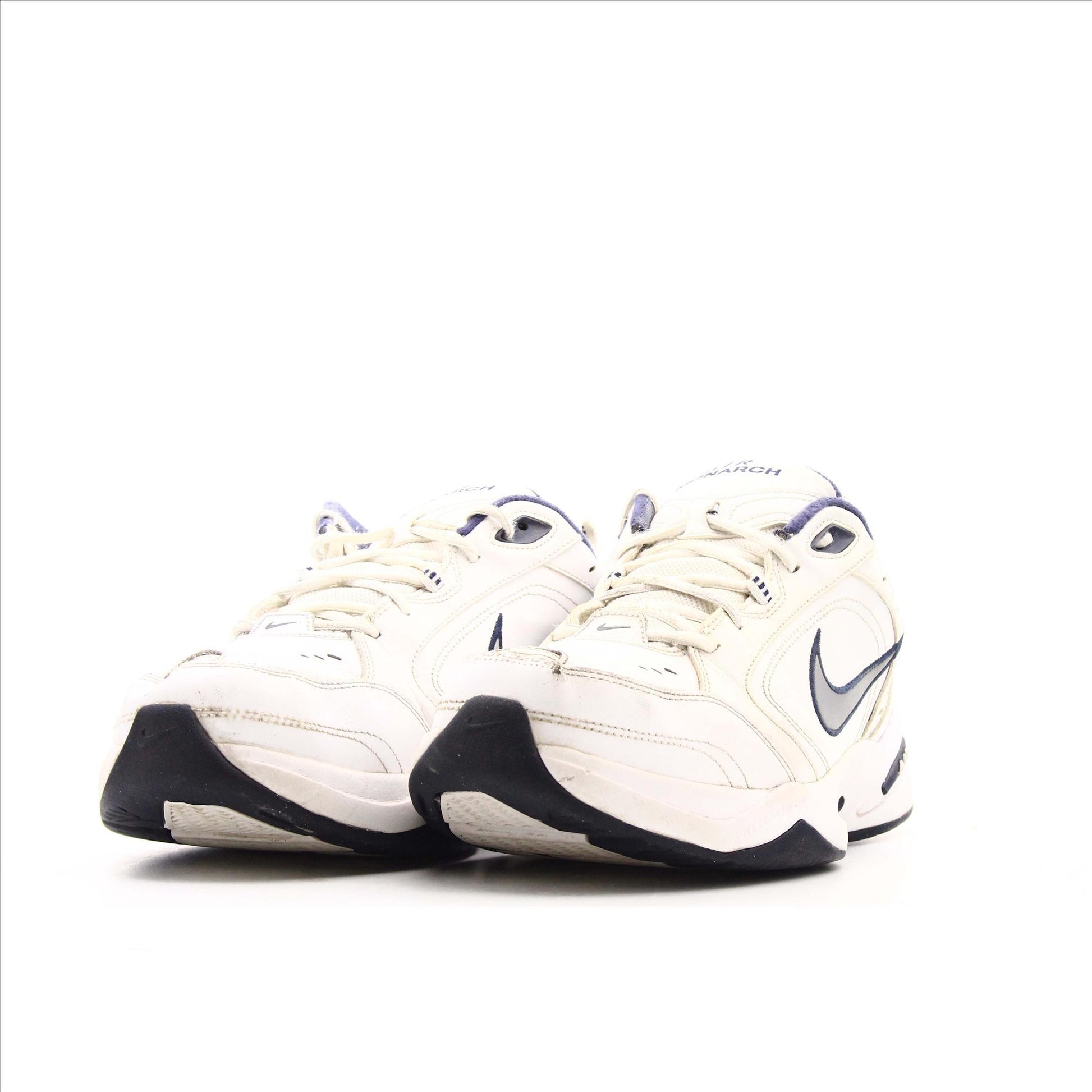 Nike Air Monarch