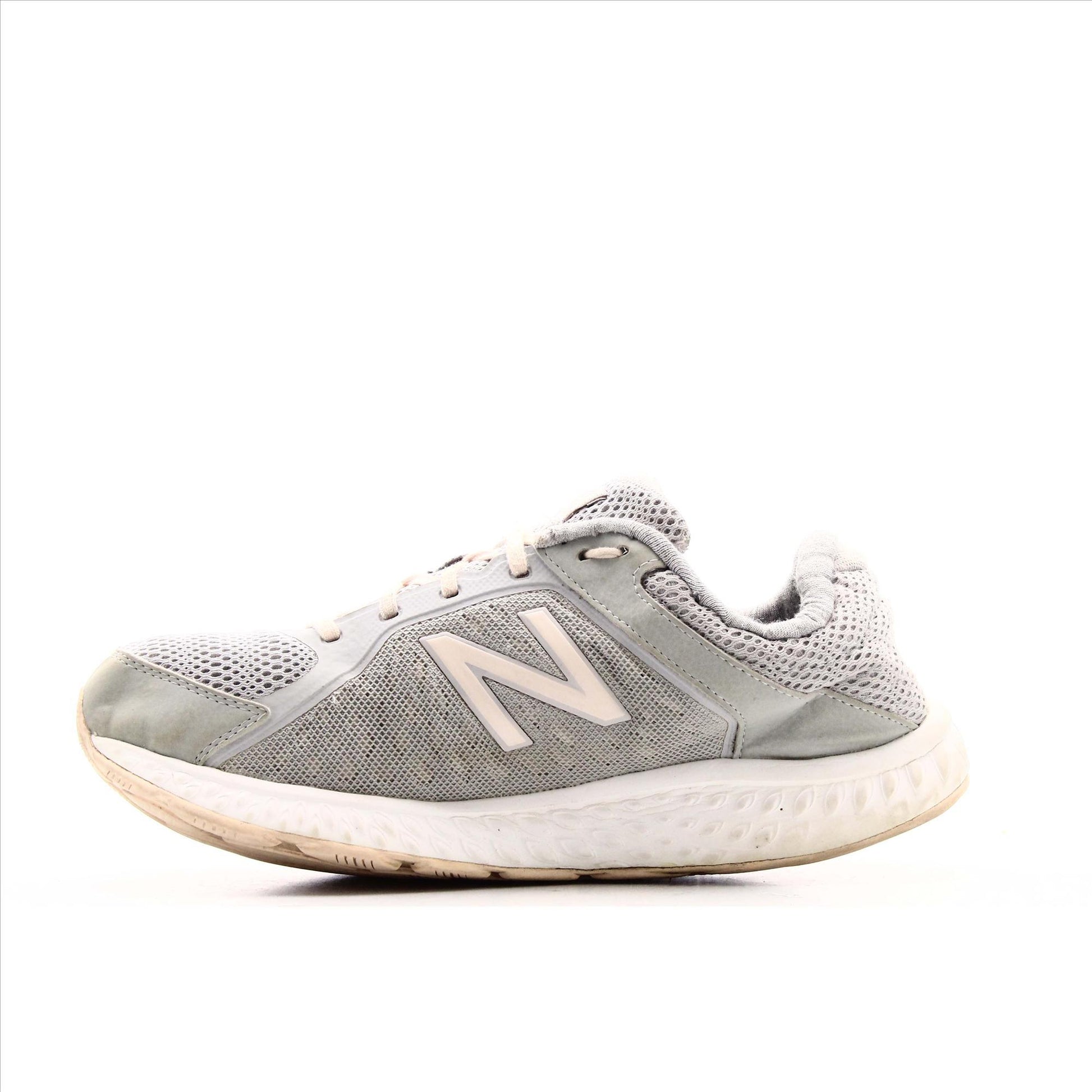 New Balance 420