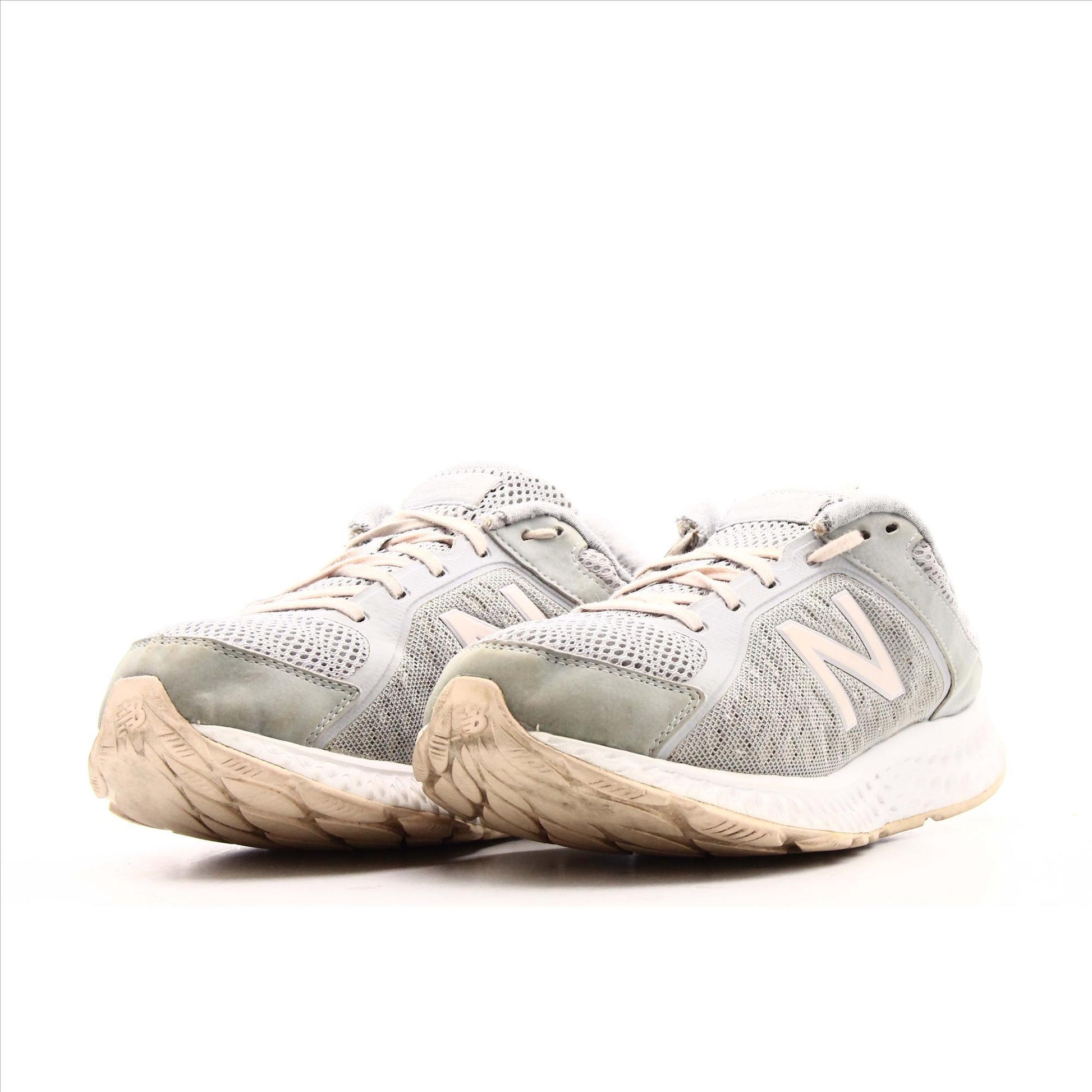 New Balance 420