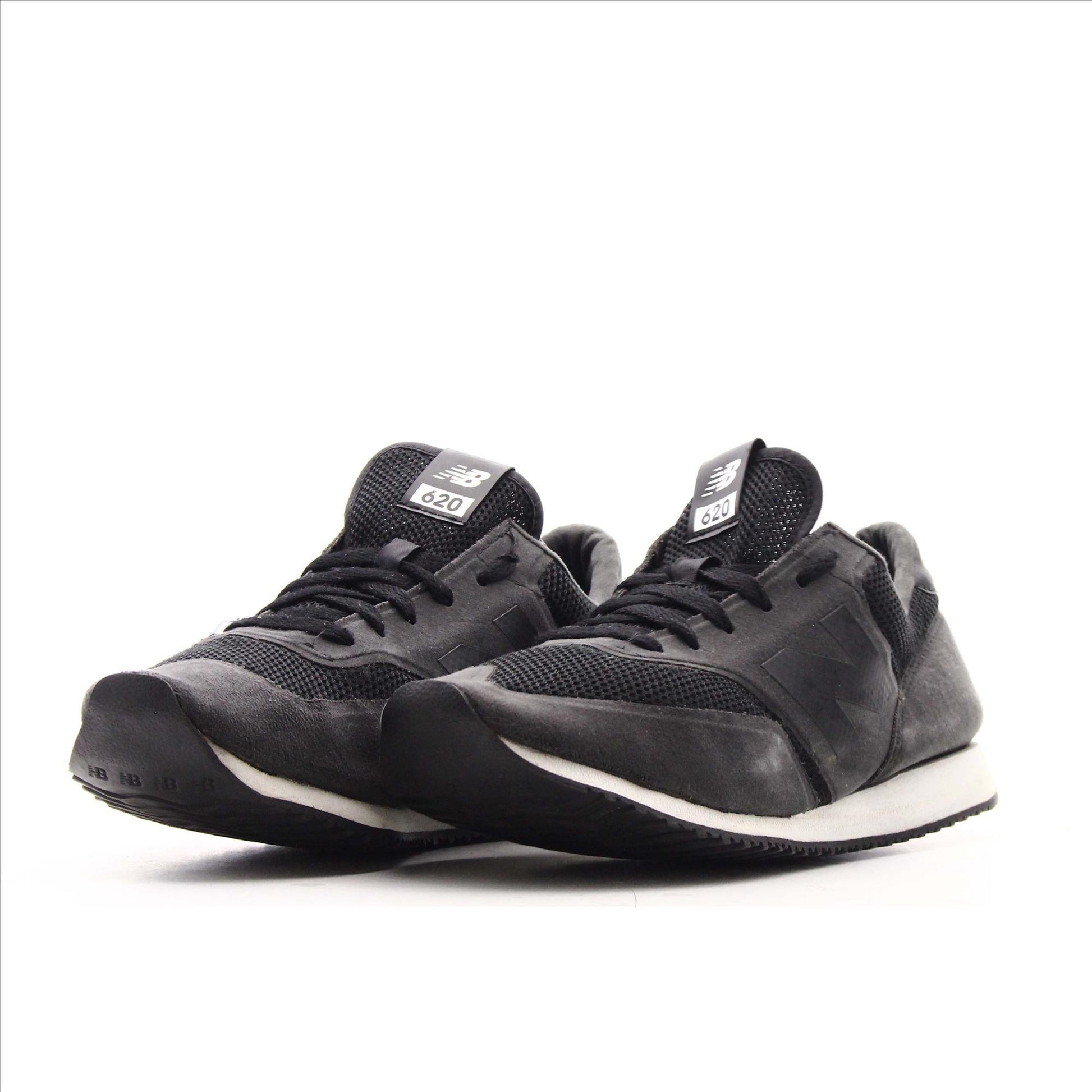 New Balance 620