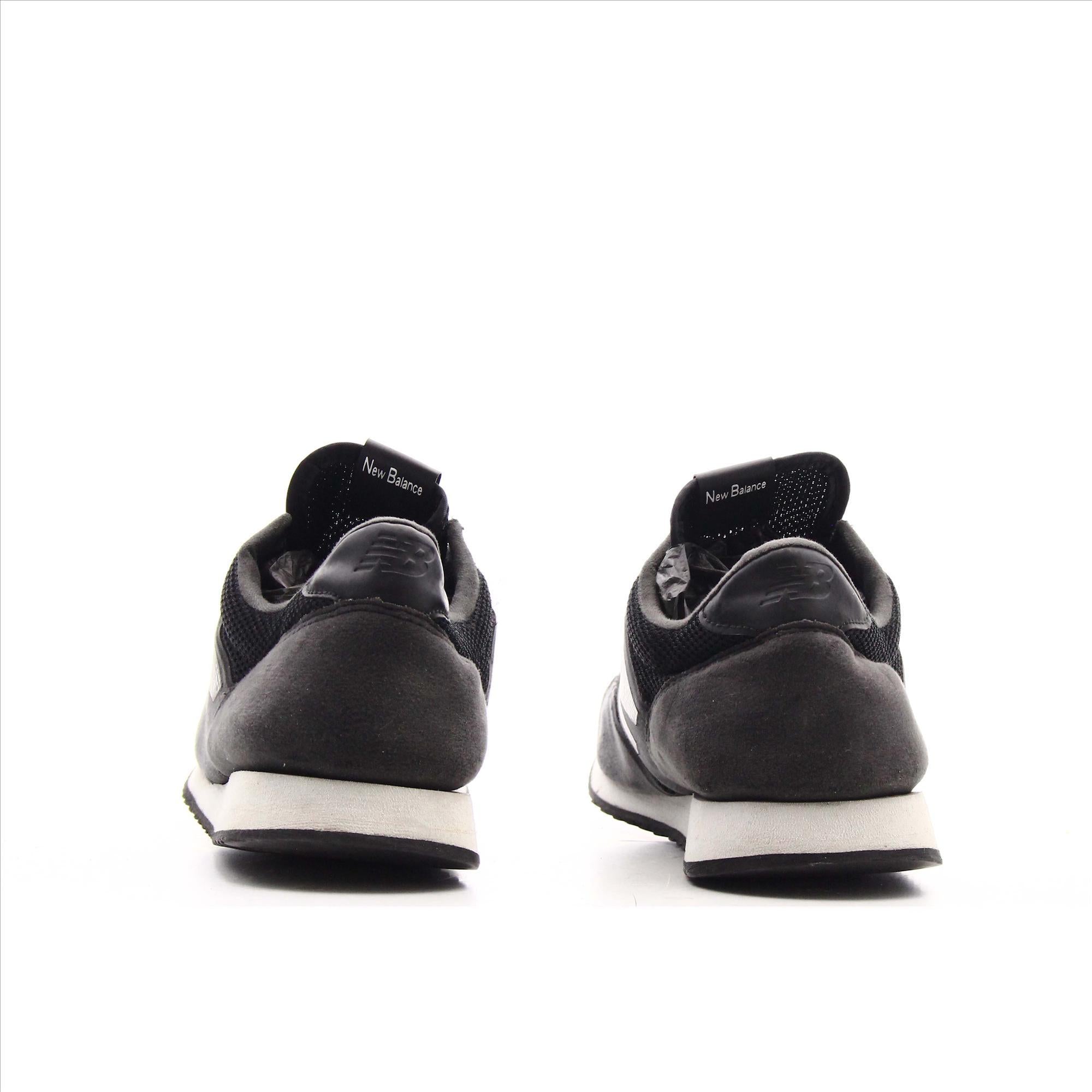 New Balance 620