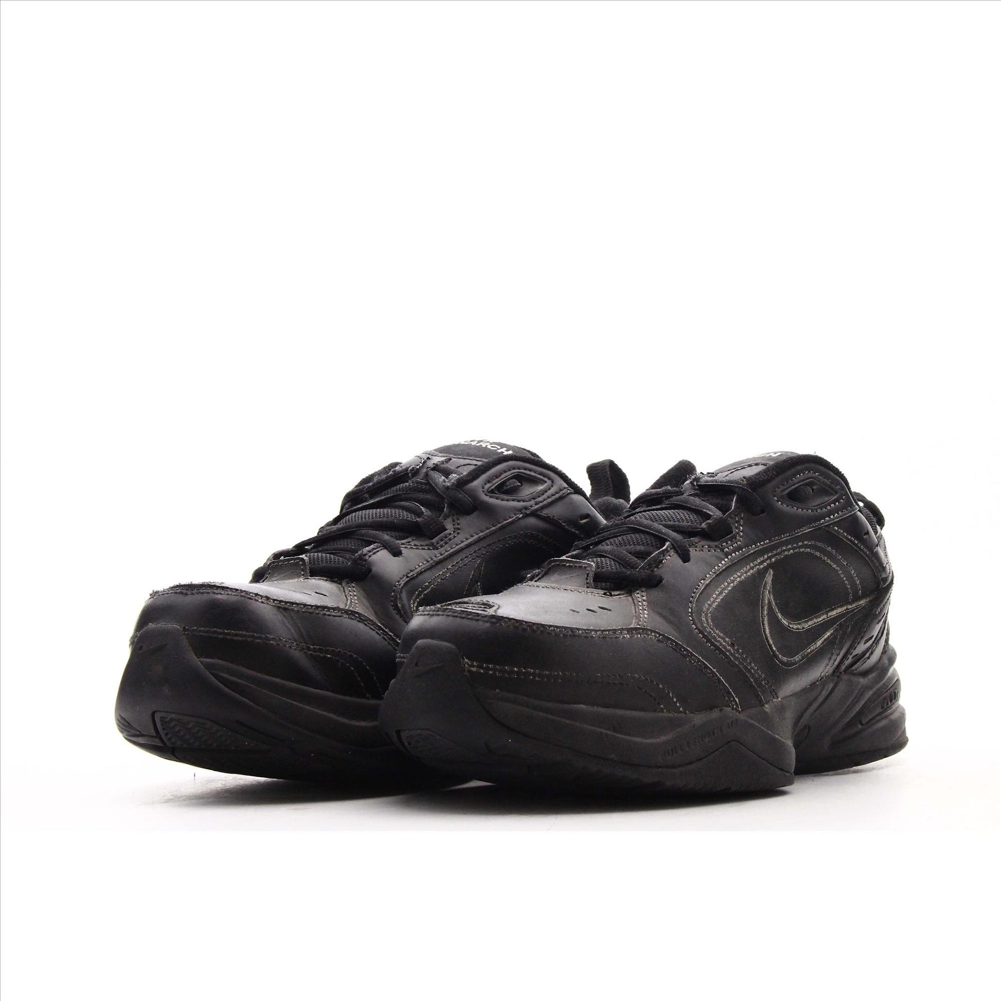 Nike Air Monarch