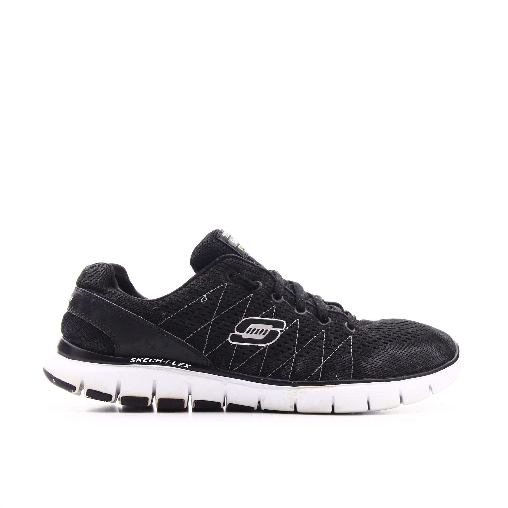 Skechers Relaxed Fit Memory Foam