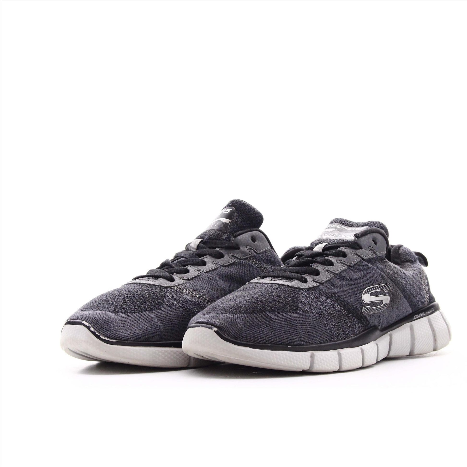 Skechers Relaxed Fit
