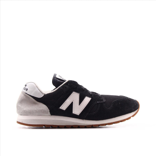 New Balance 520