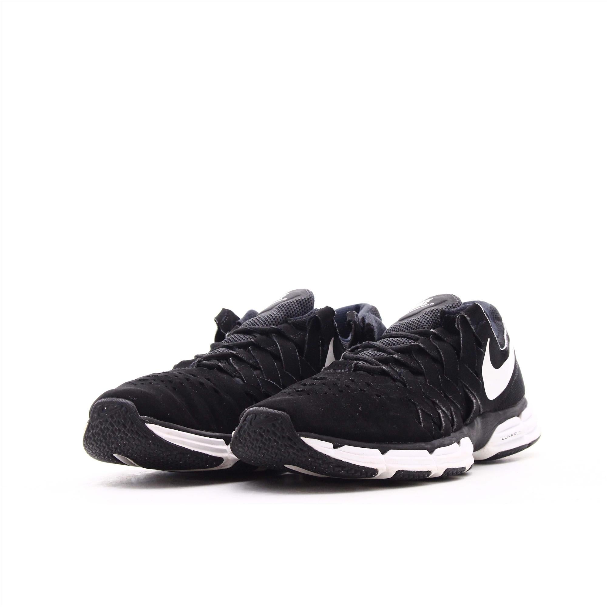 Men's nike lunar fingertrap training shoes clearance