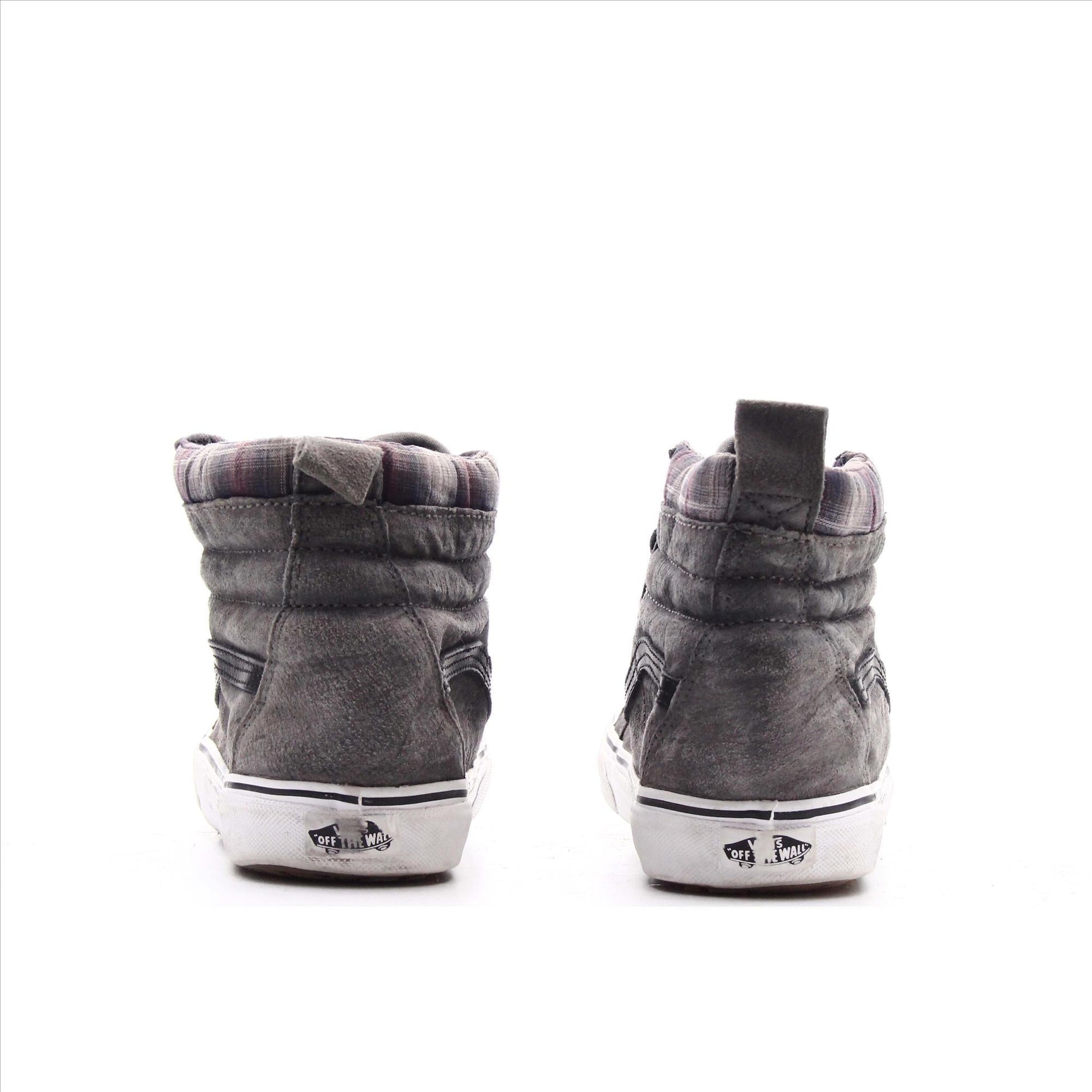 Vans of The Wall