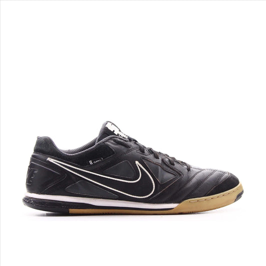Nike Gato