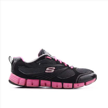 Skechers