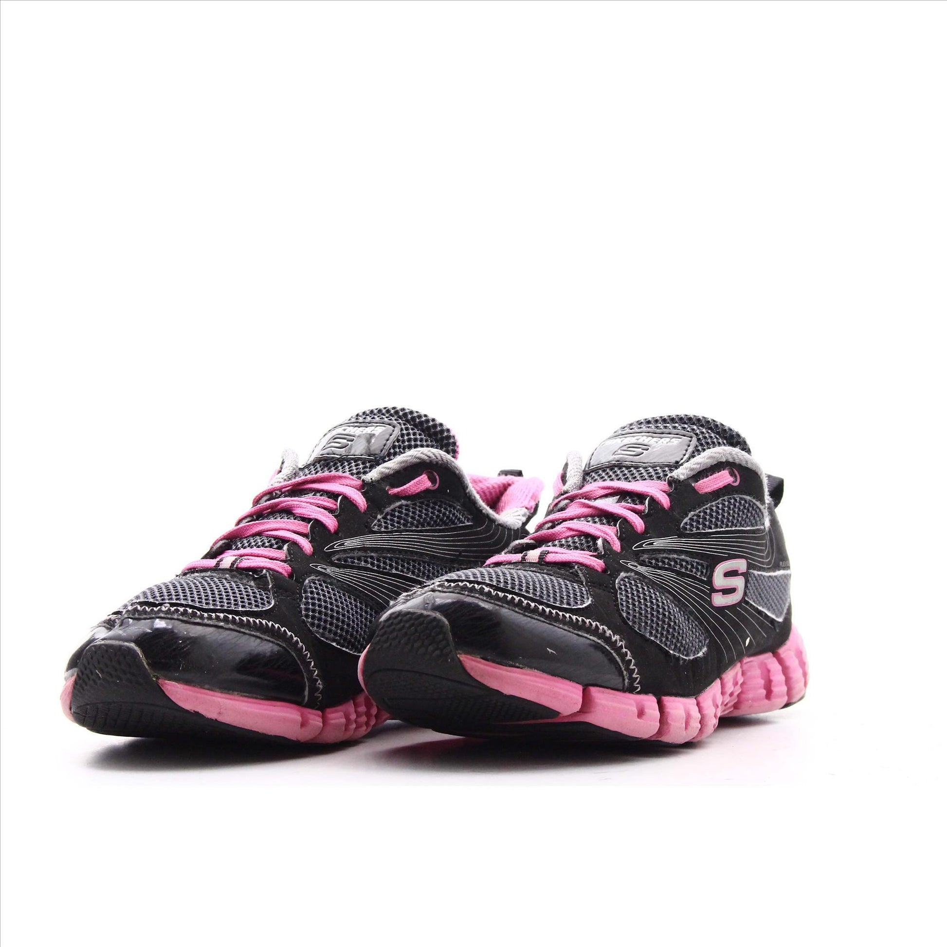 Skechers