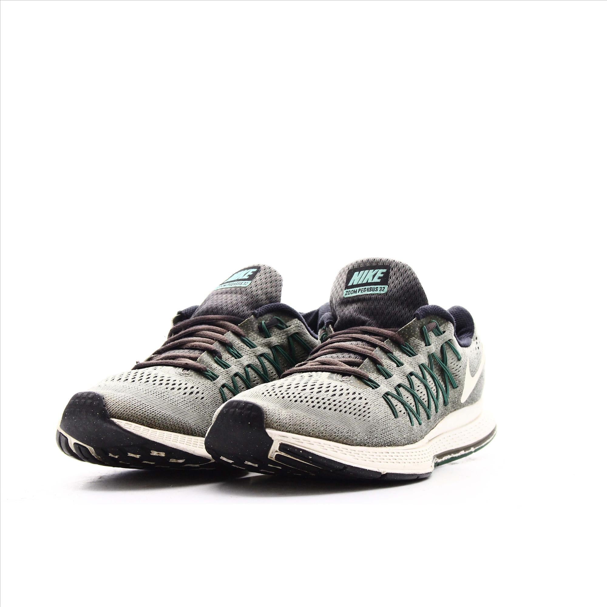 Nike zoom pegasus 32 grey hotsell