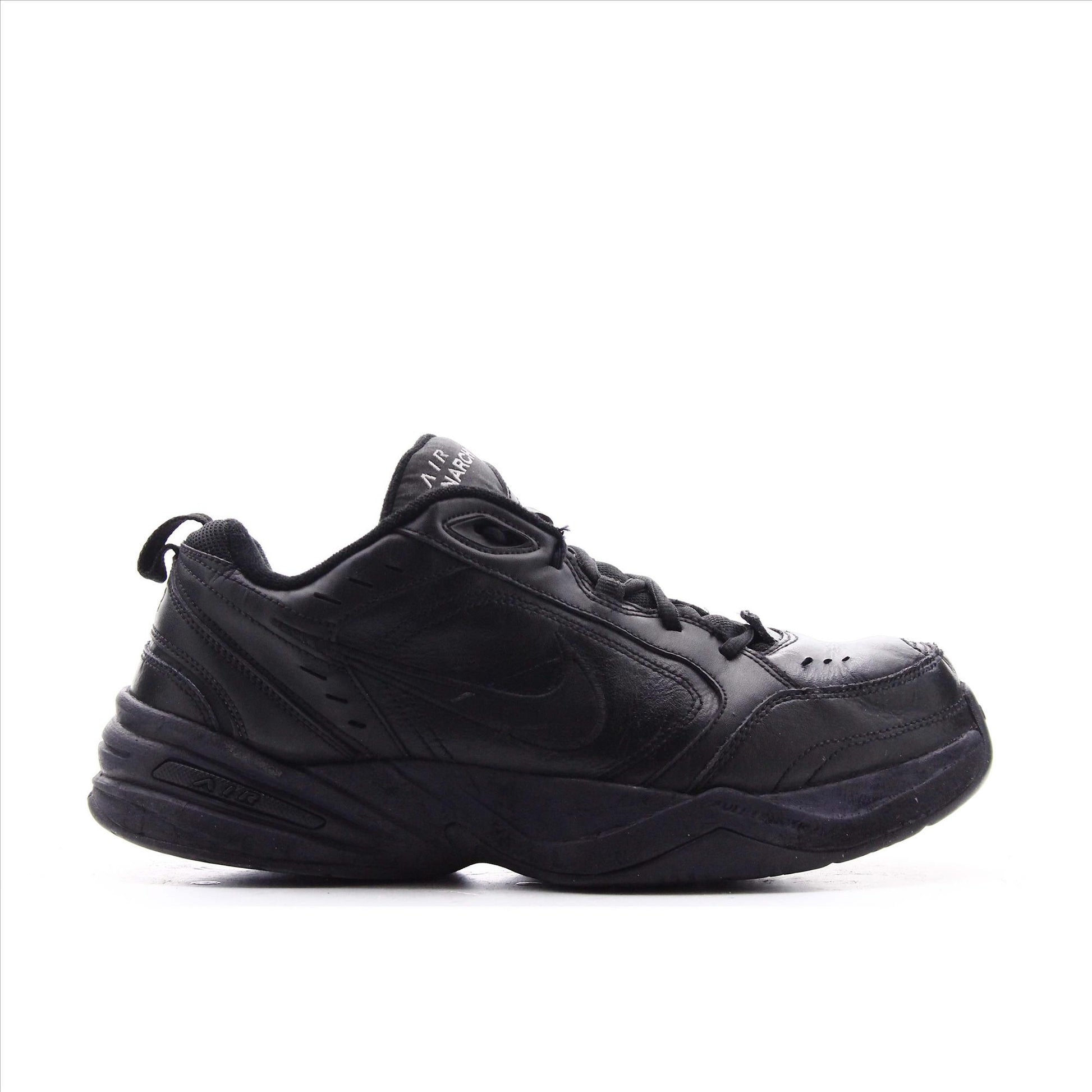 Nike Air Monarch