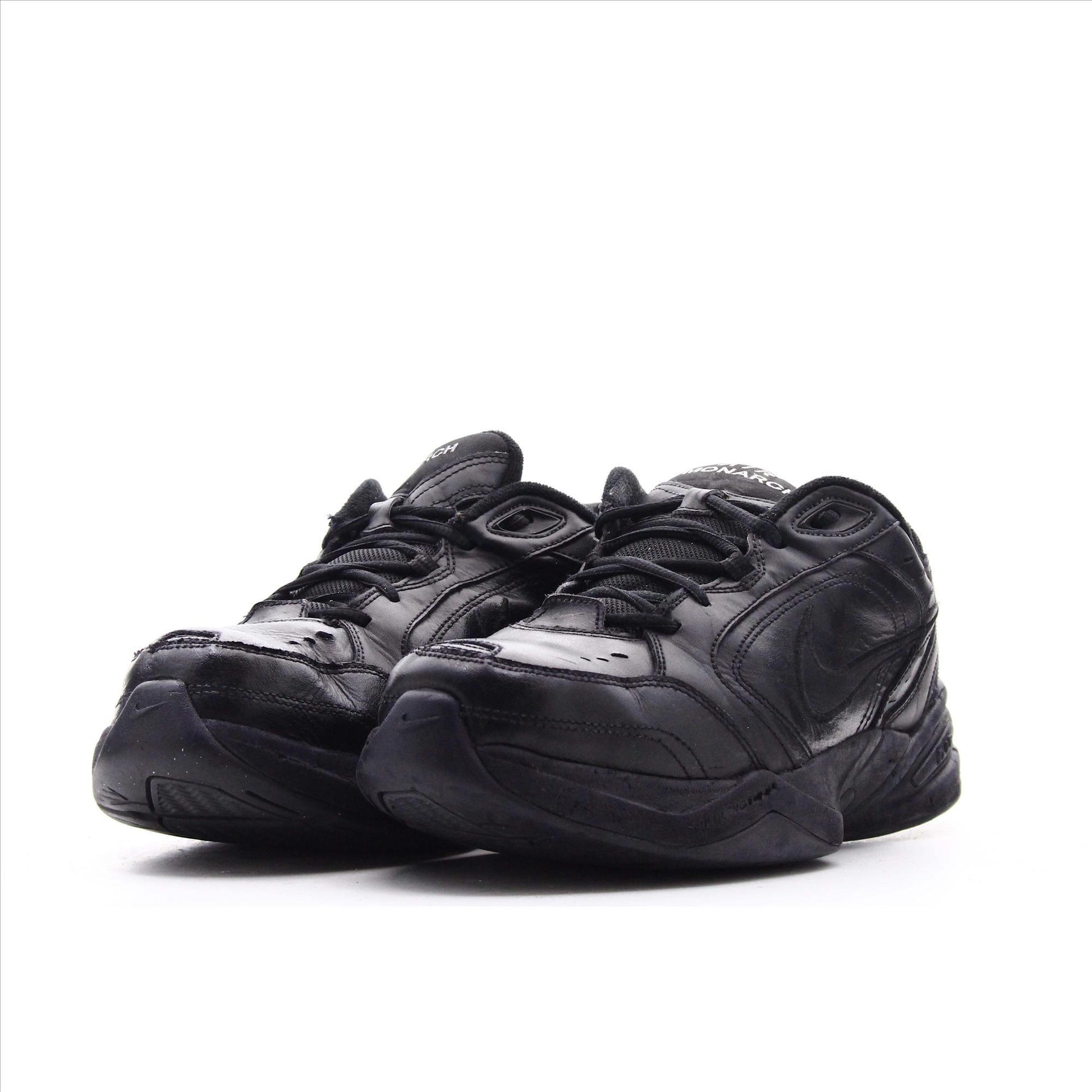 Nike Air Monarch