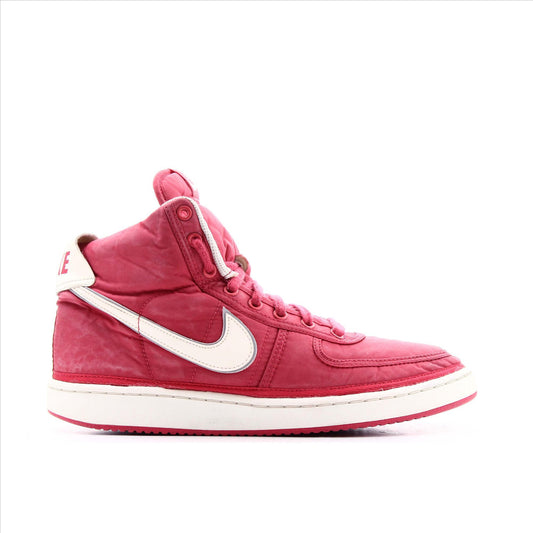 Nike High-Top