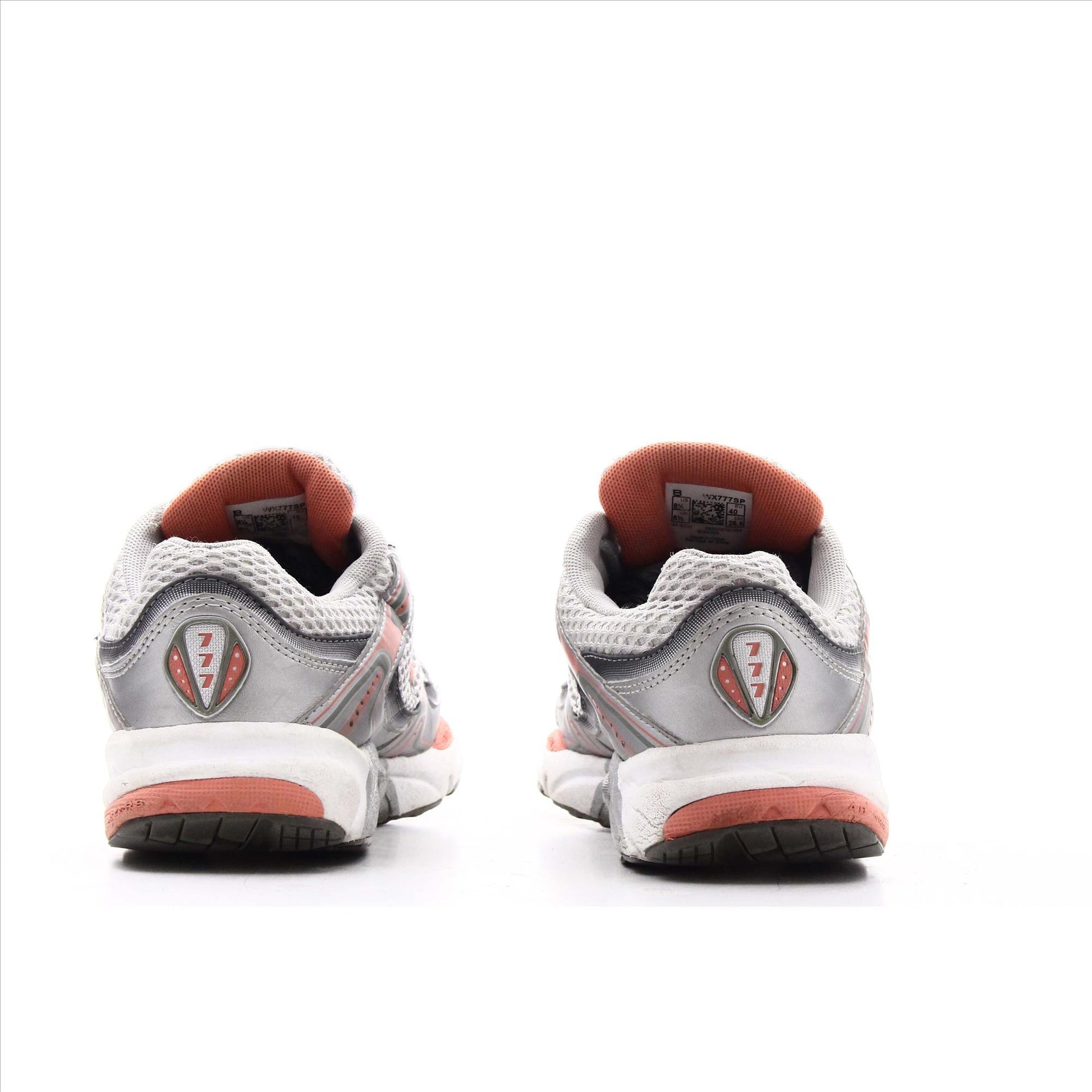 New Balance 777