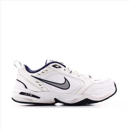 Nike Air Monarch