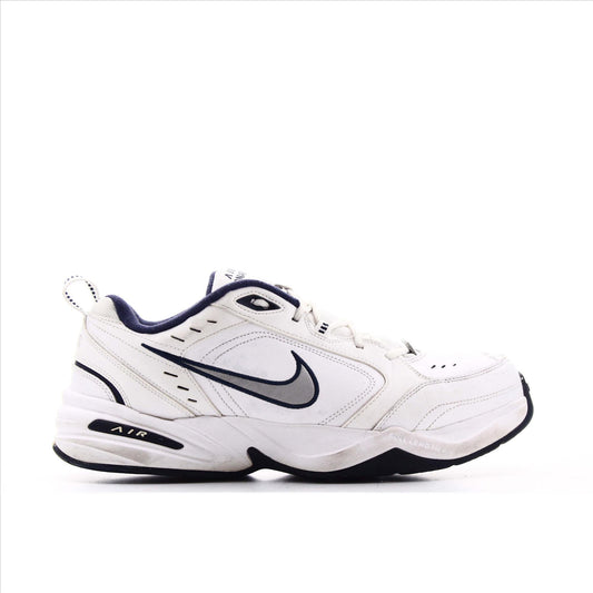 Nike Air Monarch