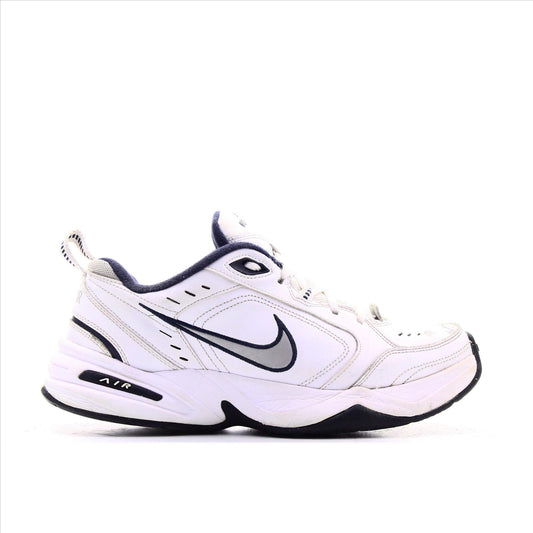 Nike Air Monarch