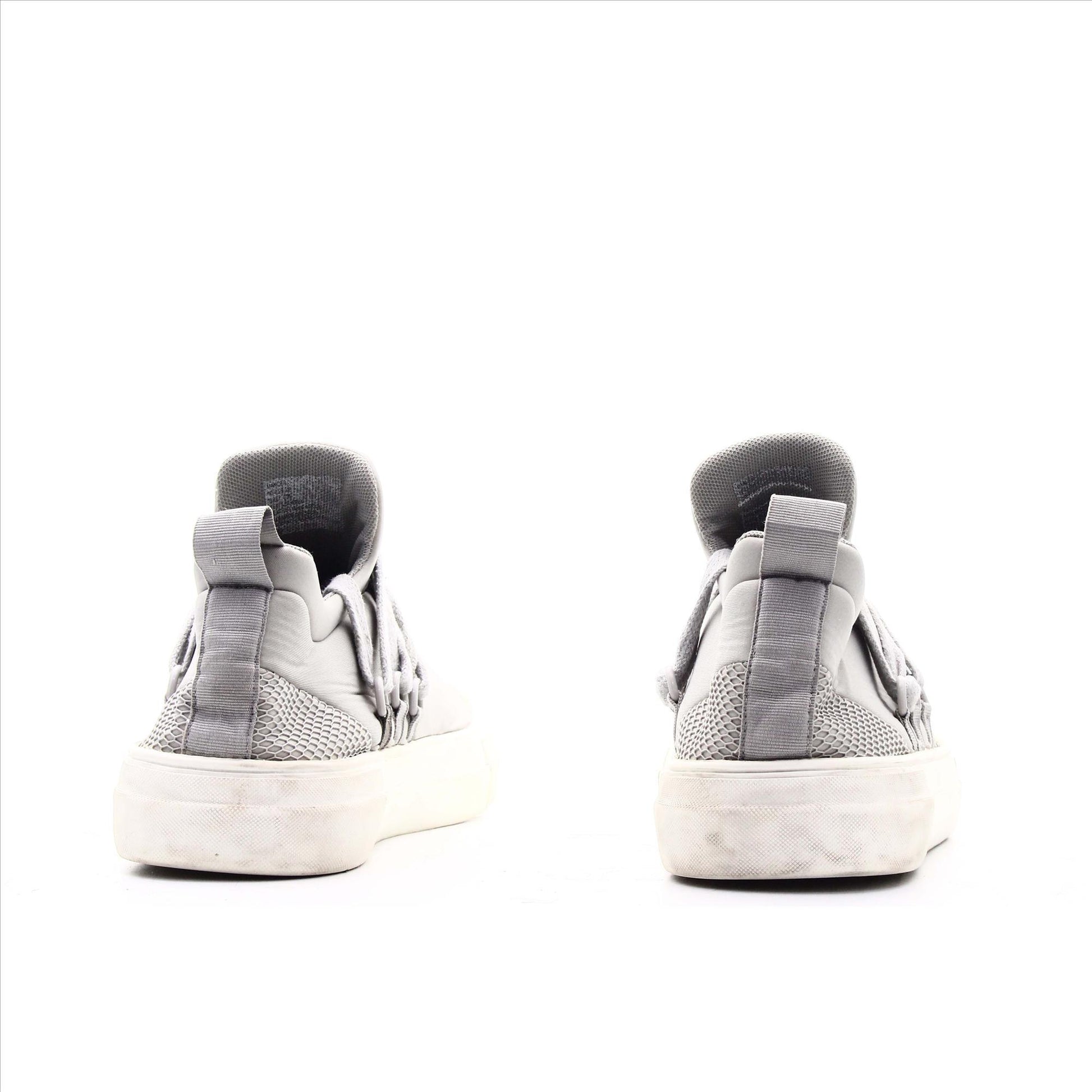 Steve Madden