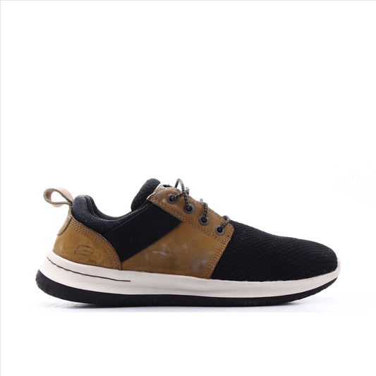 Skechers Classic Fit