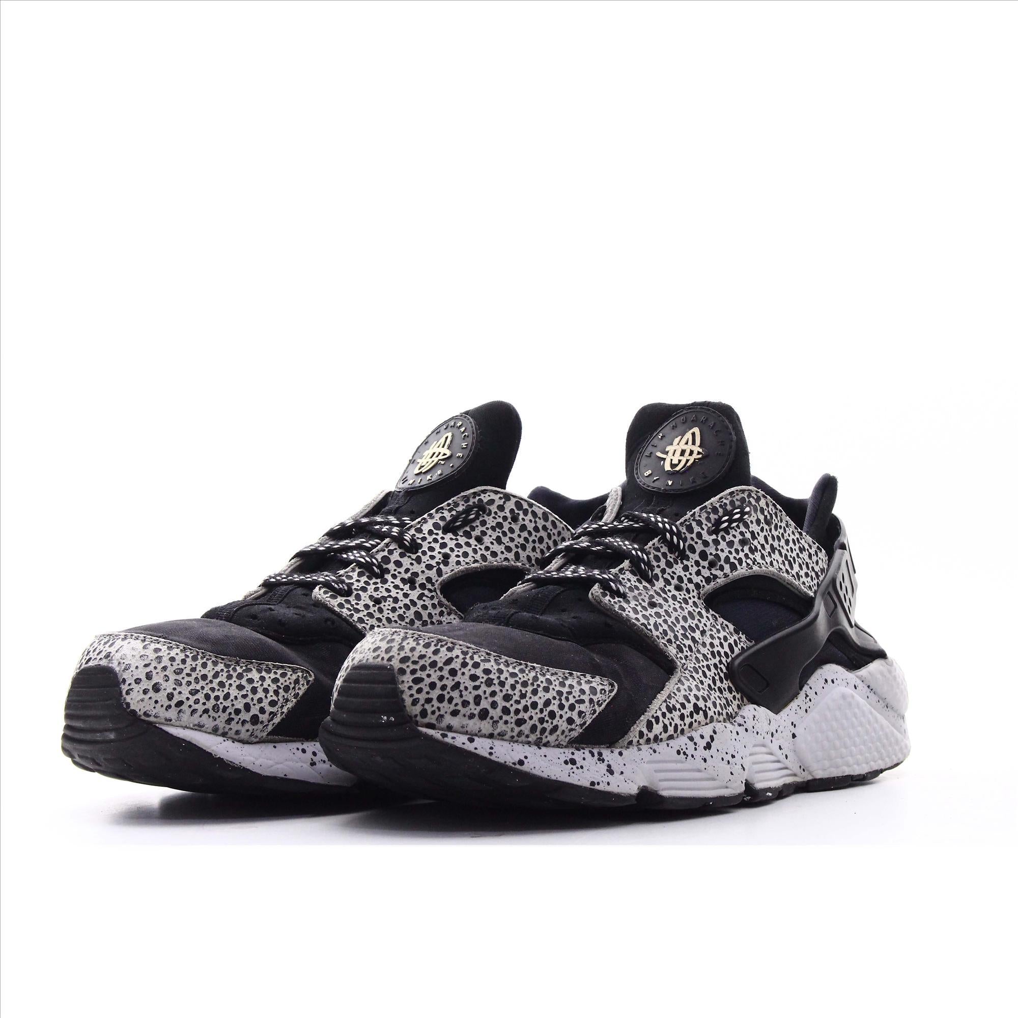 Huarache online top